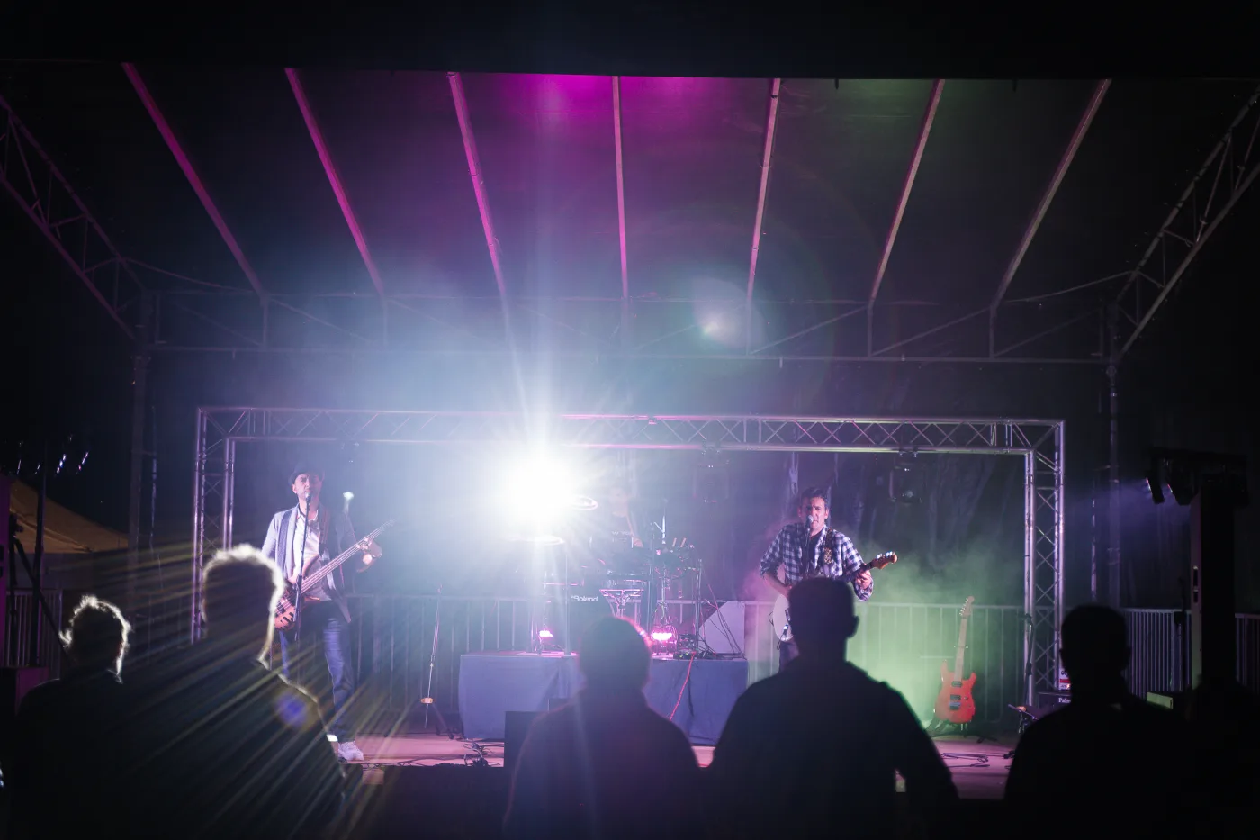 Concert de nuit aux Fêtes Intervillages de Roinville